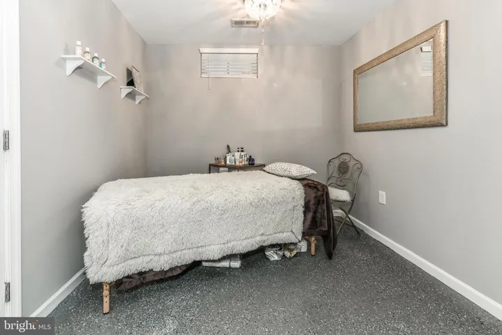 9342 Campbell Rd, Vienna, Virginia 22182