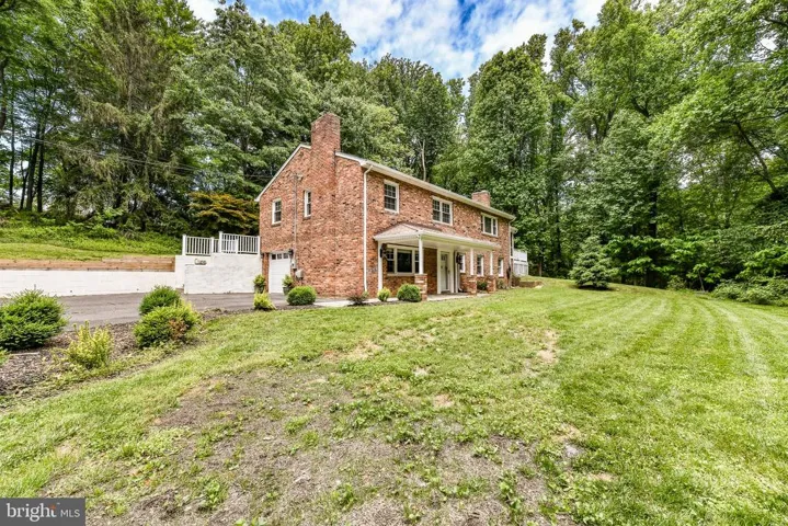 9342 Campbell Rd, Vienna, Virginia 22182