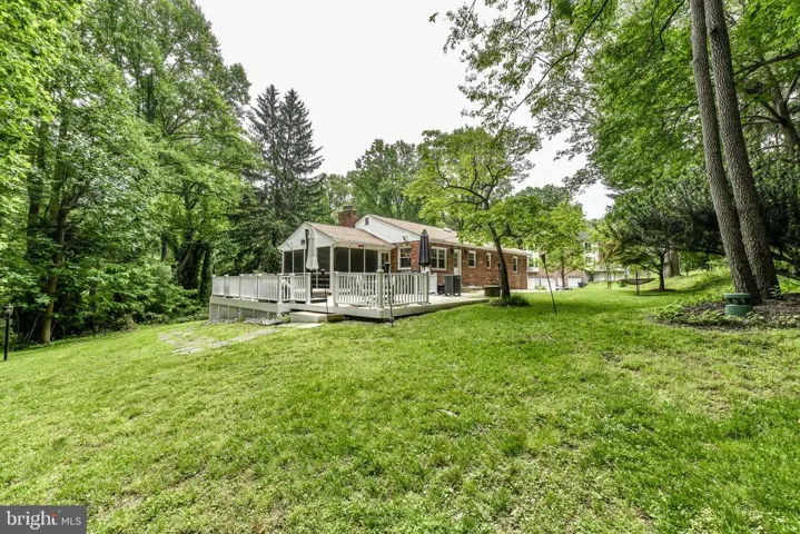 9342 Campbell Rd, Vienna, Virginia 22182