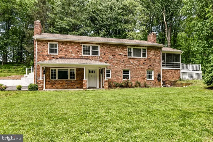 9342 Campbell Rd, Vienna, Virginia 22182