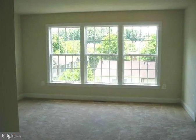 8064 Criaza Branch Ct, Vienna, Virginia 22182