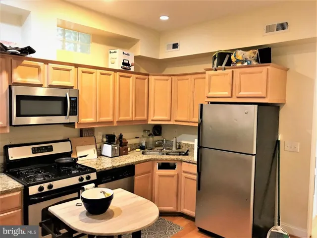 405 Nw P St Nw #a, Washington, District of Columbia 20001