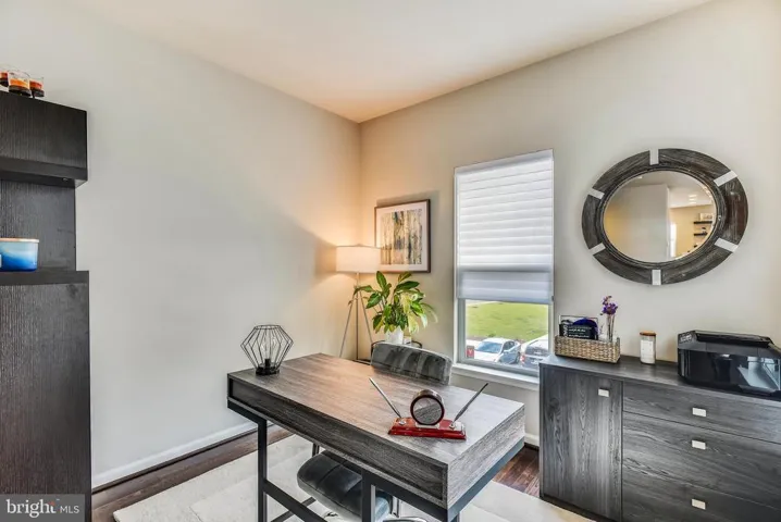 42643 Aden Ter, Ashburn, Virginia 20148