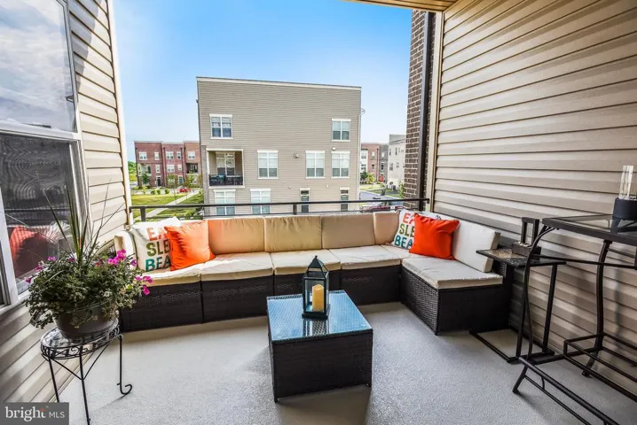 42643 Aden Ter, Ashburn, Virginia 20148