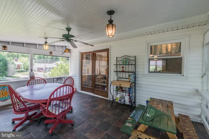 7807 Worthing Ct, Alexandria, Virginia 22315