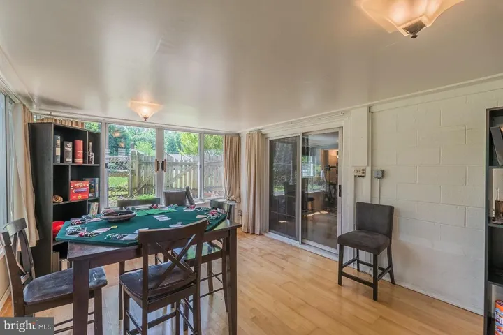 7807 Worthing Ct, Alexandria, Virginia 22315