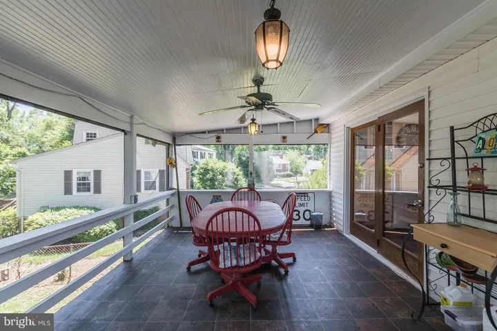 7807 Worthing Ct, Alexandria, Virginia 22315