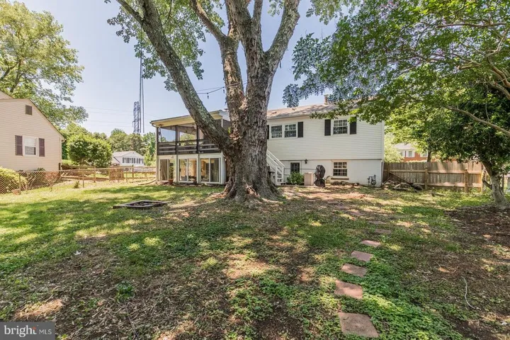 7807 Worthing Ct, Alexandria, Virginia 22315