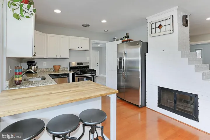 7410 Gresham St, Springfield, Virginia 22151