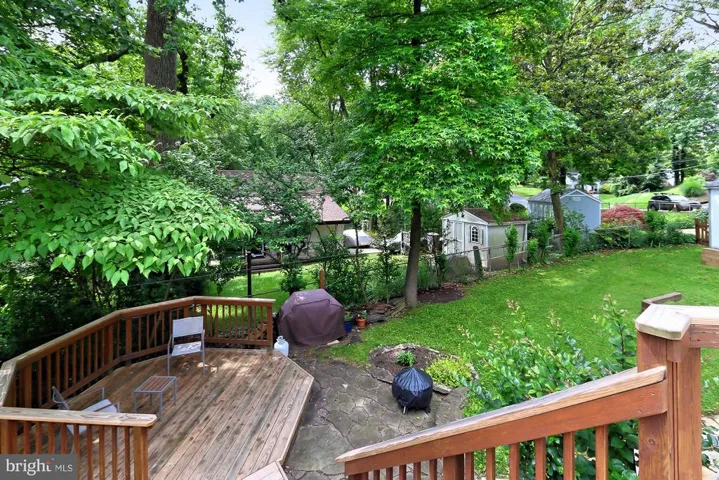 2931 Woodlawn Ave, Falls Church, Virginia 22042