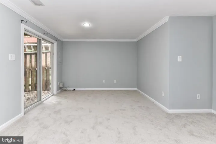45555 Whitcomb Sq, Sterling, Virginia 20166
