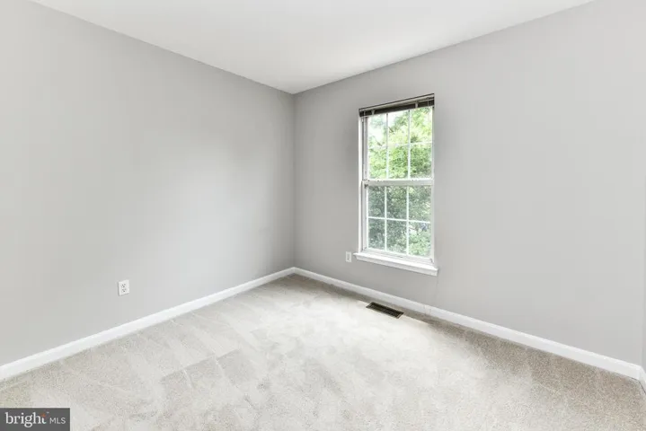 45555 Whitcomb Sq, Sterling, Virginia 20166