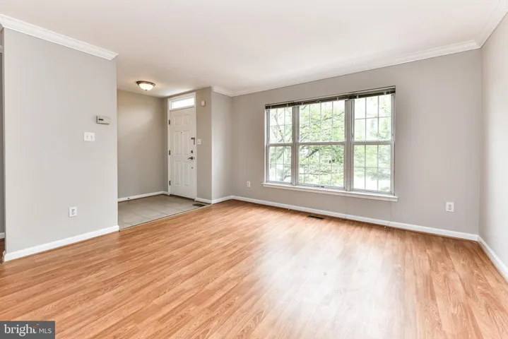 45555 Whitcomb Sq, Sterling, Virginia 20166