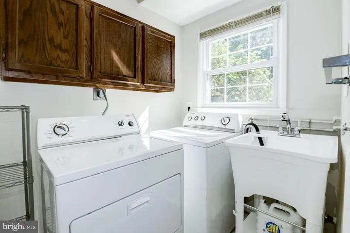 8431 Cherry Valley Ln, Alexandria, Virginia 22309