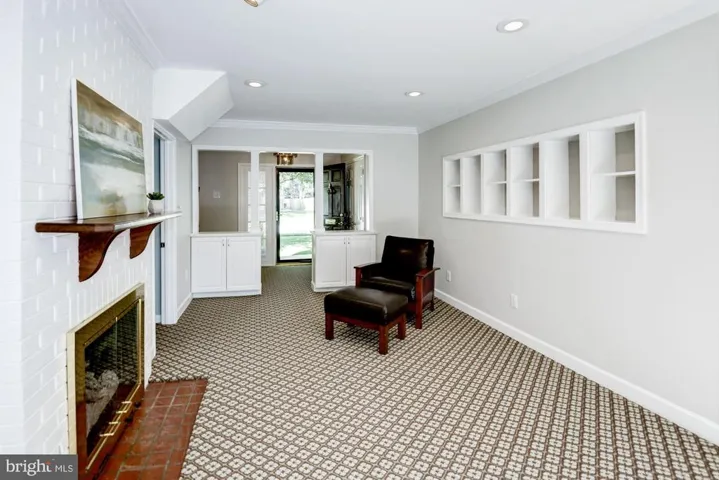 8431 Cherry Valley Ln, Alexandria, Virginia 22309