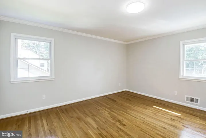 8431 Cherry Valley Ln, Alexandria, Virginia 22309