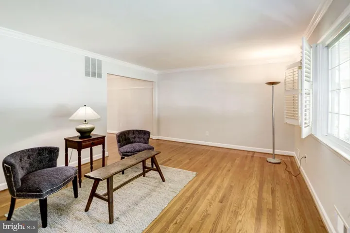 8431 Cherry Valley Ln, Alexandria, Virginia 22309
