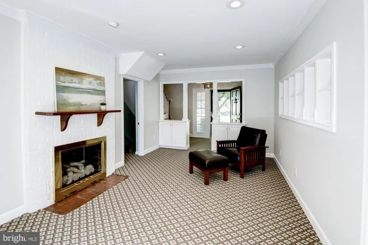 8431 Cherry Valley Ln, Alexandria, Virginia 22309