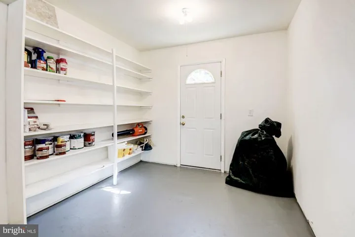 8431 Cherry Valley Ln, Alexandria, Virginia 22309