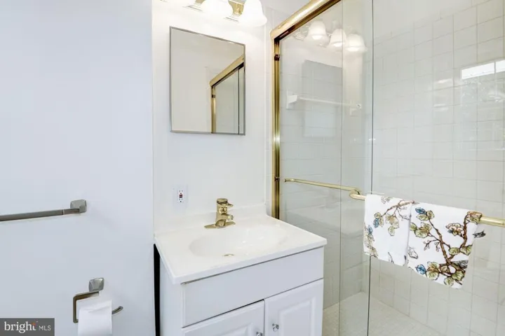 8431 Cherry Valley Ln, Alexandria, Virginia 22309