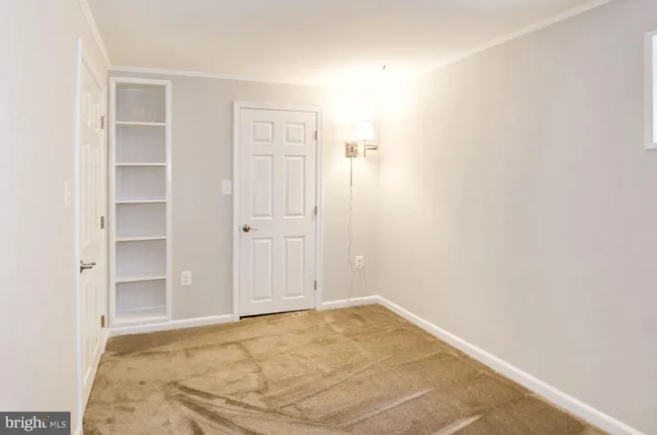 8431 Cherry Valley Ln, Alexandria, Virginia 22309