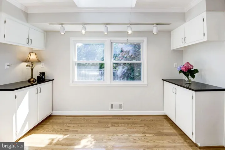 8431 Cherry Valley Ln, Alexandria, Virginia 22309