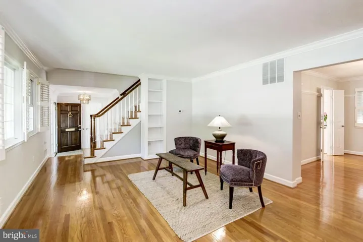 8431 Cherry Valley Ln, Alexandria, Virginia 22309