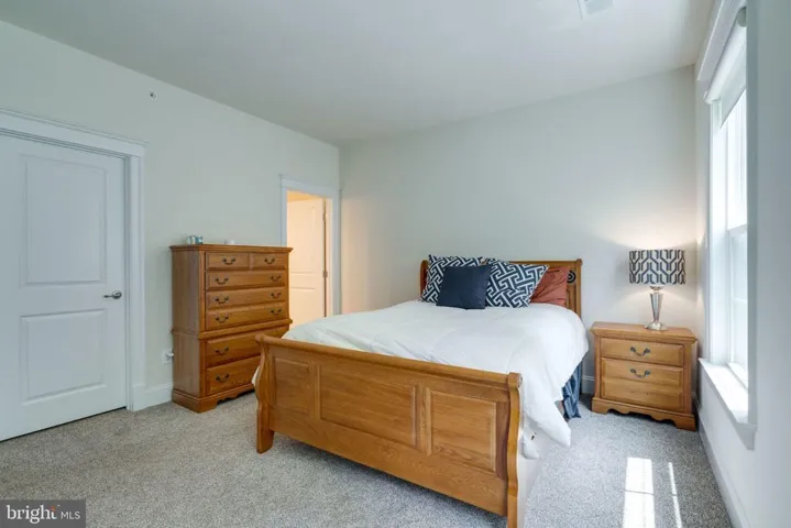 17064 Belle Isle Dr, Dumfries, Virginia 22026