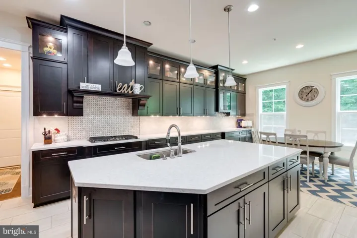 17064 Belle Isle Dr, Dumfries, Virginia 22026
