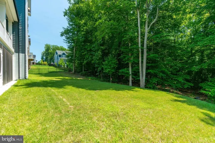 17064 Belle Isle Dr, Dumfries, Virginia 22026