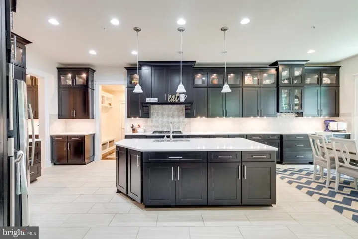 17064 Belle Isle Dr, Dumfries, Virginia 22026