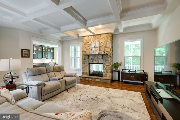 17064 Belle Isle Dr, Dumfries, Virginia 22026