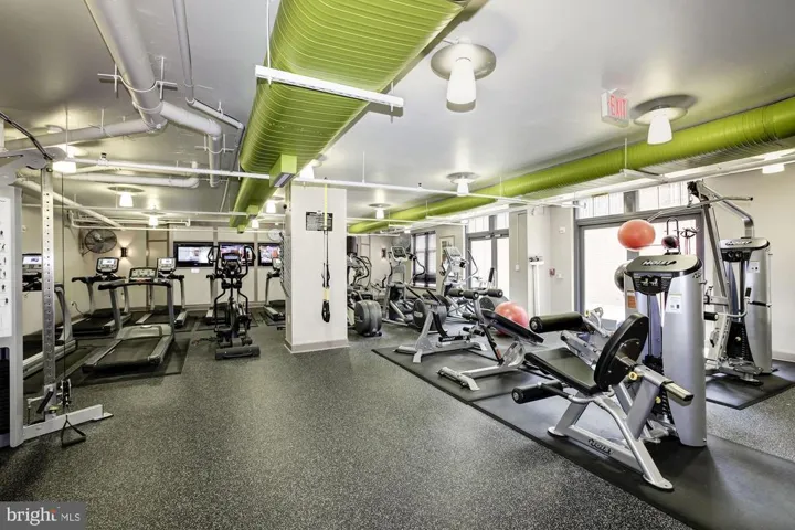 1021 N Garfield St #1046, Arlington, Virginia 22201