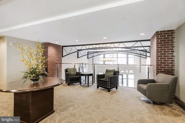 1021 N Garfield St #1046, Arlington, Virginia 22201