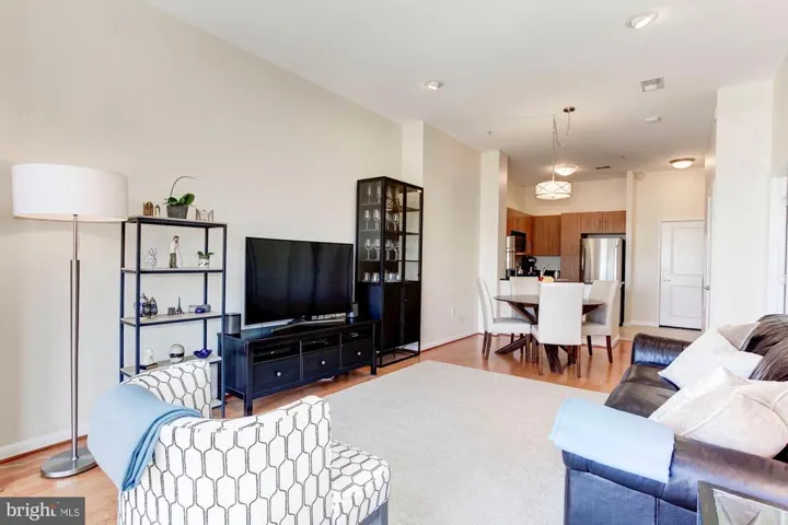 1021 N Garfield St #1046, Arlington, Virginia 22201