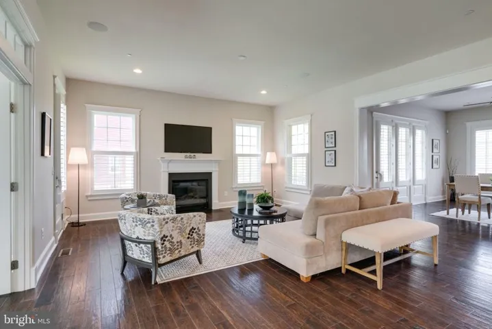 17123 Belle Isle Dr, Dumfries, Virginia 22026