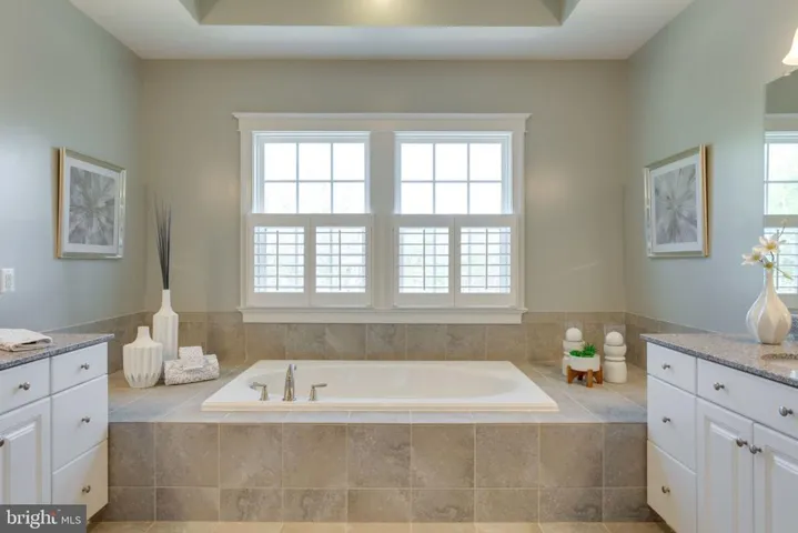 17123 Belle Isle Dr, Dumfries, Virginia 22026