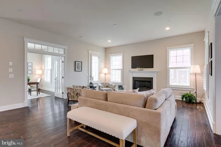 17123 Belle Isle Dr, Dumfries, Virginia 22026