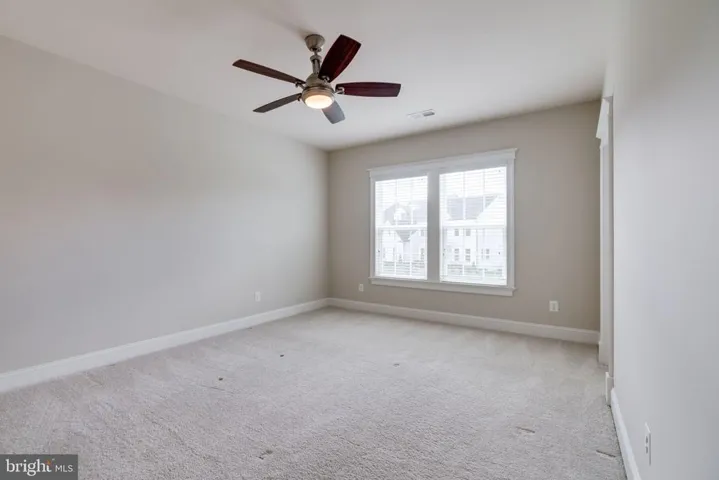 17123 Belle Isle Dr, Dumfries, Virginia 22026