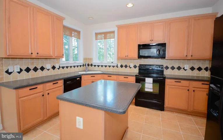 42576 Swallowtail Way, Brambleton, Virginia 20148
