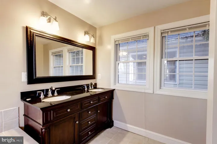 7909 Ashton St, Alexandria, Virginia 22309