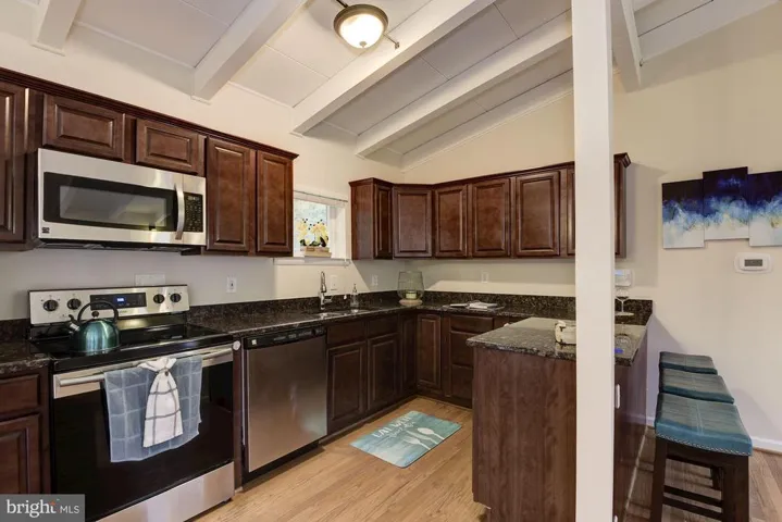 8923 Battery Rd, Alexandria, Virginia 22308