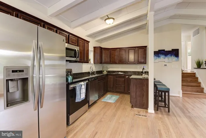 8923 Battery Rd, Alexandria, Virginia 22308