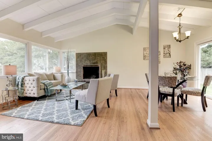 8923 Battery Rd, Alexandria, Virginia 22308