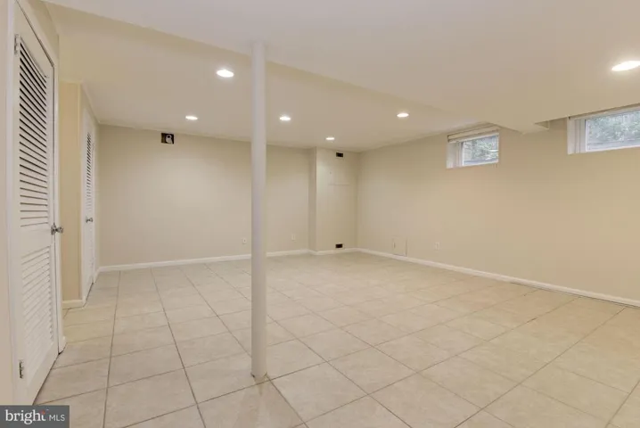 8923 Battery Rd, Alexandria, Virginia 22308