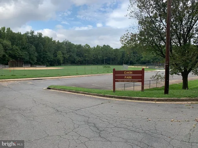 3403 Monarch Ln, Annandale, Virginia 22003