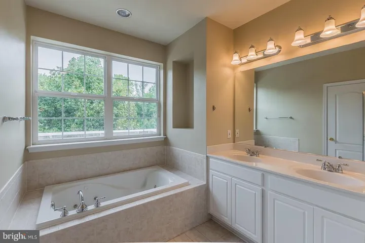 12408-b Liberty Bridge Rd, Fairfax, Virginia 22033