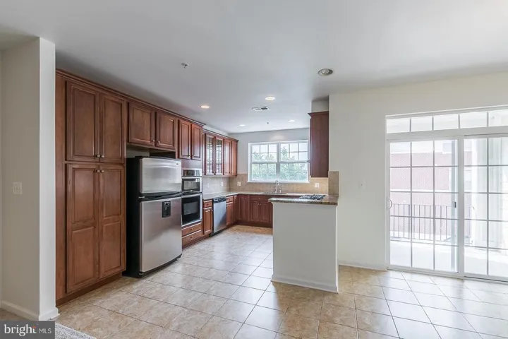 12408-b Liberty Bridge Rd, Fairfax, Virginia 22033