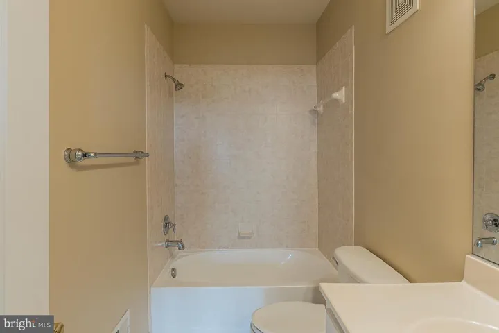 12408-b Liberty Bridge Rd, Fairfax, Virginia 22033