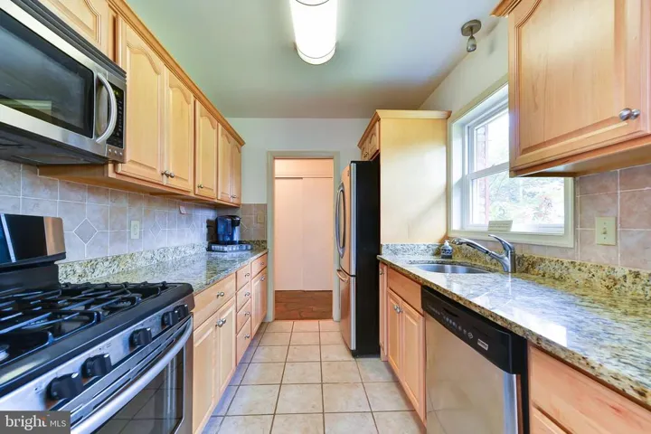 403 Jackson St, Falls Church, Virginia 22046